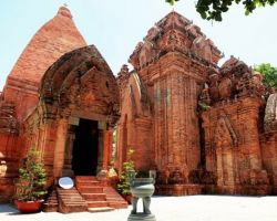 NHA TRANG - HÒN TẰM 2 NGÀY 2 ĐÊM